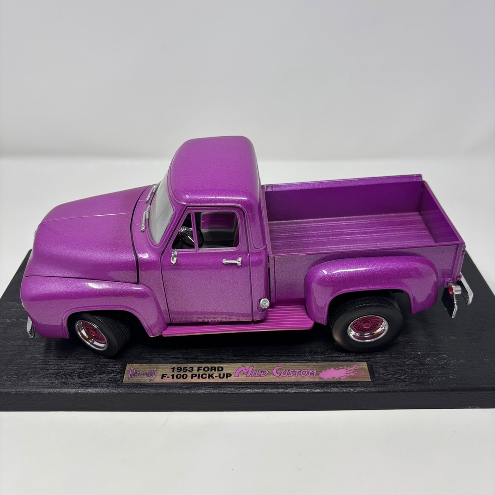 Road Legends 1953 Ford F-100 Pick-Up Mild Custom Purple 1:18 Diecast Model Truck